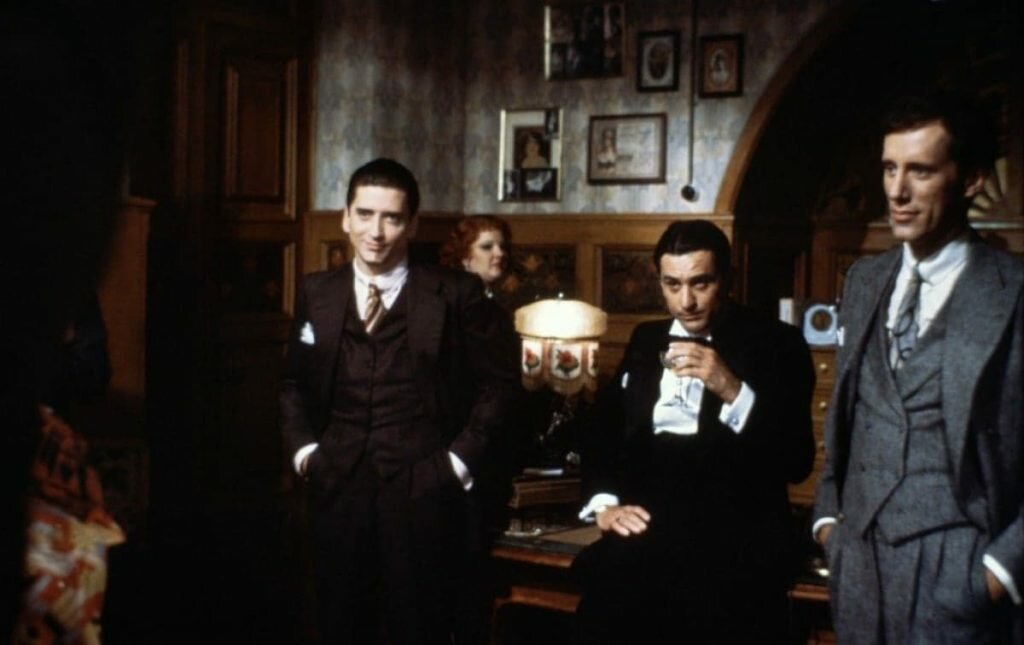 Once Upon A Time in America (1968) directed by Sergio Leone | Photo via Warner Bros. | Gangster Style