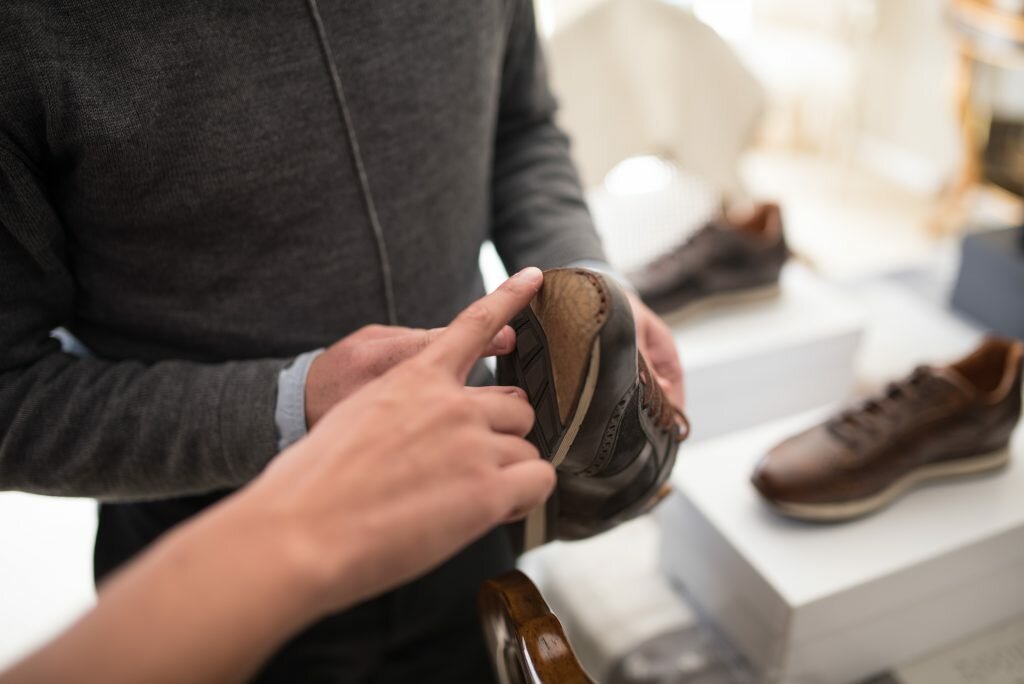 L'Bardi Shoes Driving Review The Hounds Michael Nguyen Andrew Longebardi